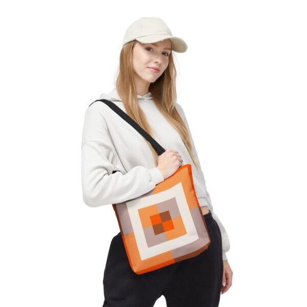 Cinnamon Dusk Labyrinth Tote Bag - Image 5