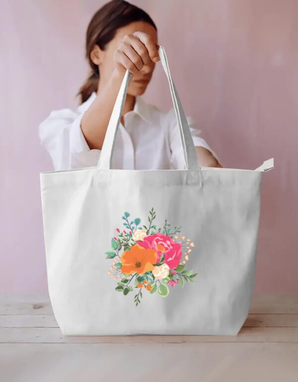 Floral Bouqet Everyday Large Tote Bag