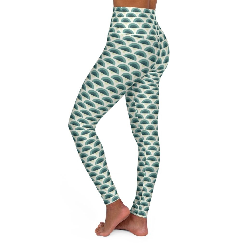 Deep Lake Peacock Feather Gym Leggings