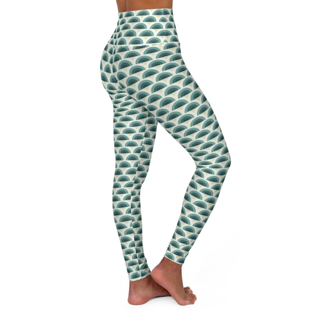 Deep Lake Peacock Feather Gym Leggings