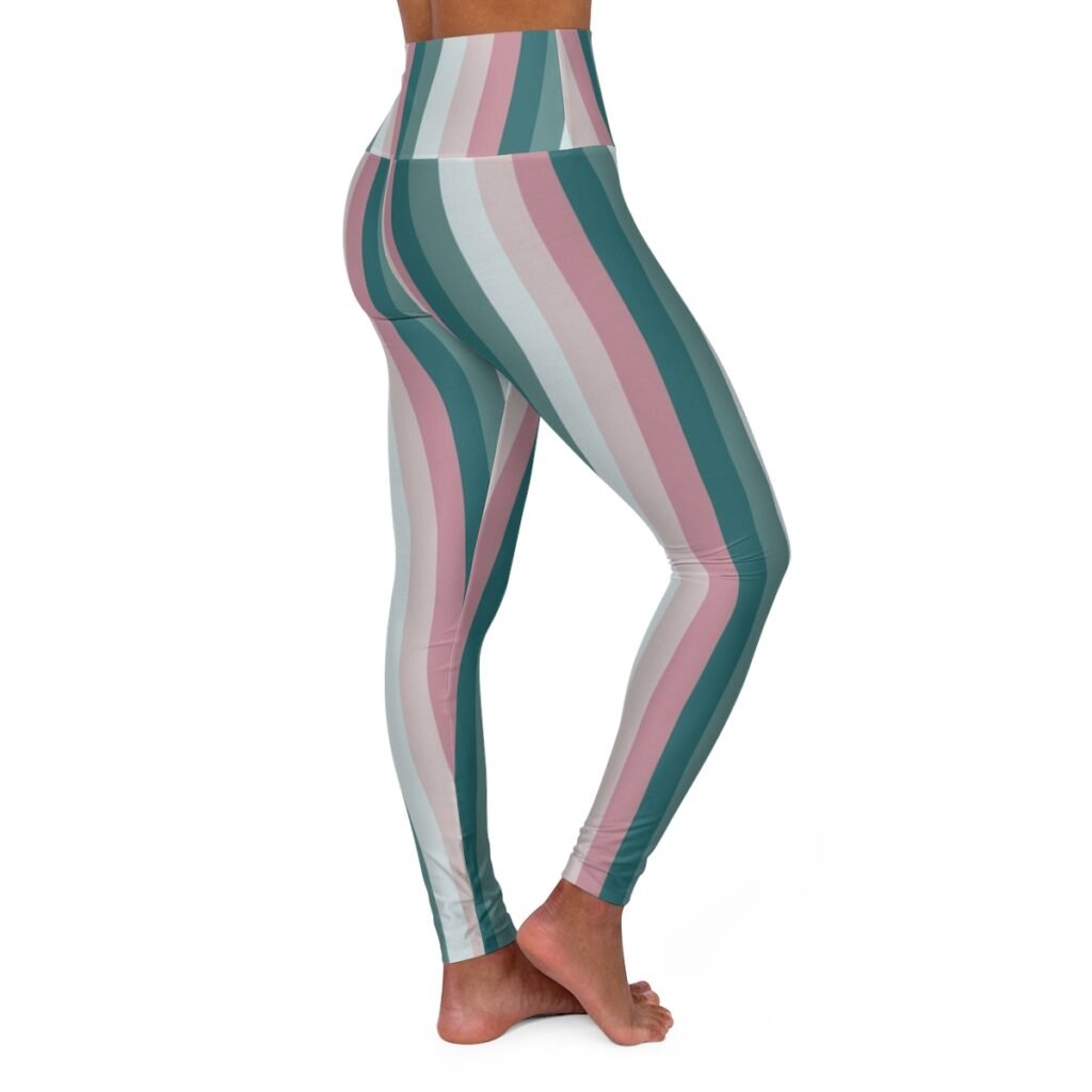 Retro Romance LGHP Gym Leggings