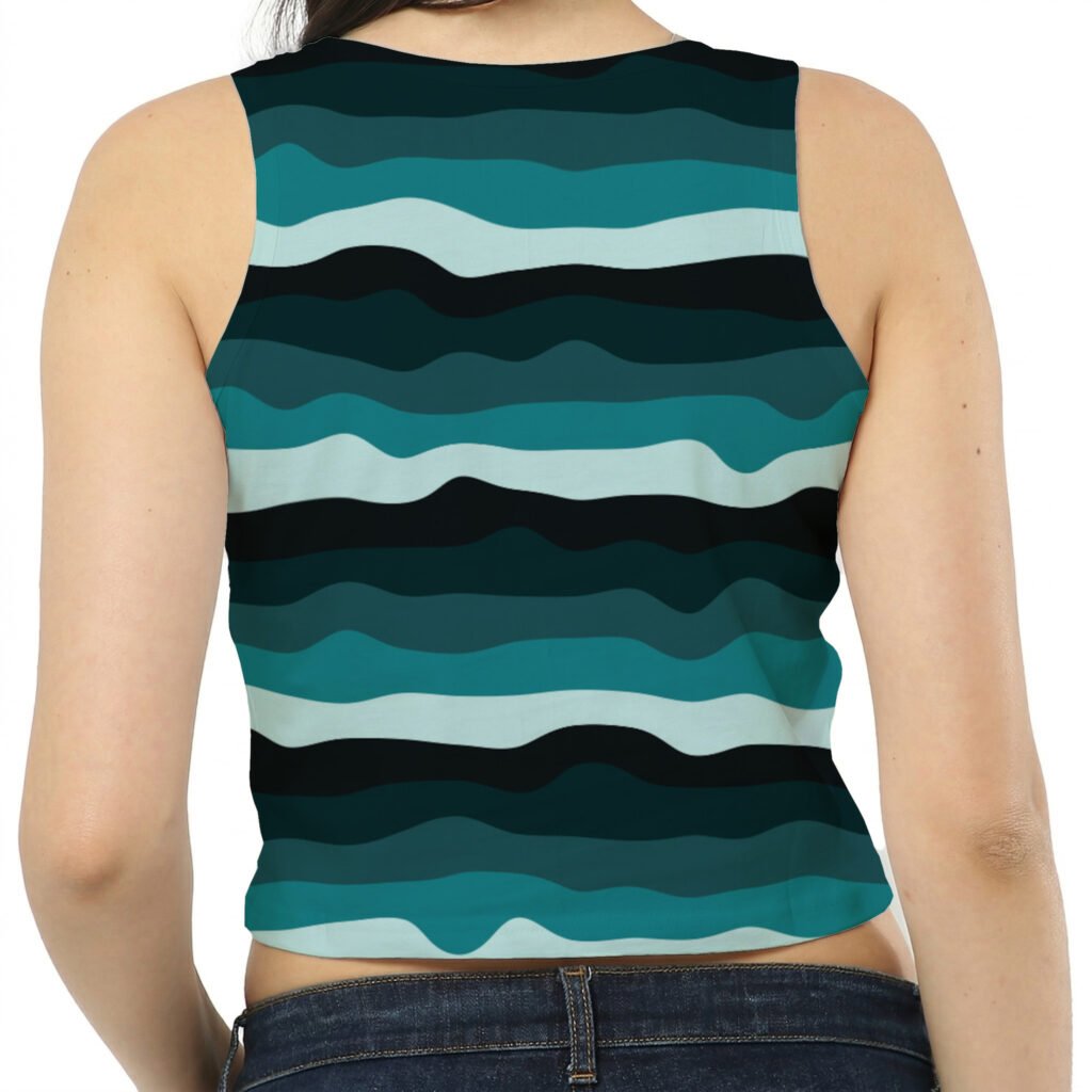 lin-grd-vertical-deform-ColoursCafe-DeepDive-700x900-crop-tank.jpg